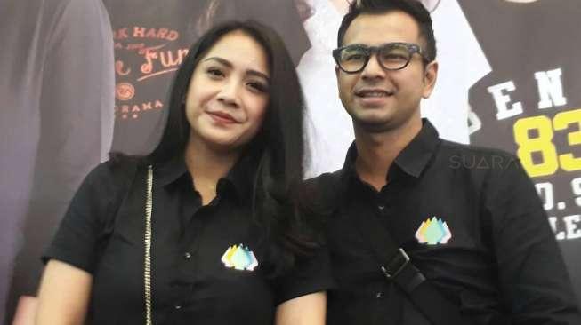 Raffi Ahmad dan Nagita Slavina menghadiri acara peluncuran Panaya.id di Ice BSD, Tangerang Selatan, Banten, Selasa (9/5/2017) [suara.com/Puput Pandansari]