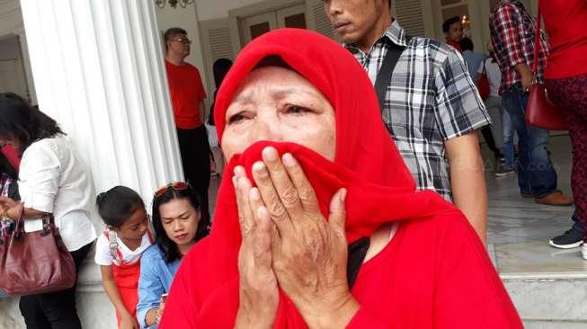 Nenek Asal Gunung Kidul Nangis, Hampir Pingsan Tahu Ahok Dihukum