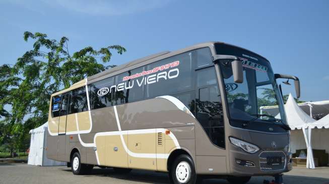 Berlibur Butuh Bus Medium Besar? New Viero Midi Bisa Diandalkan