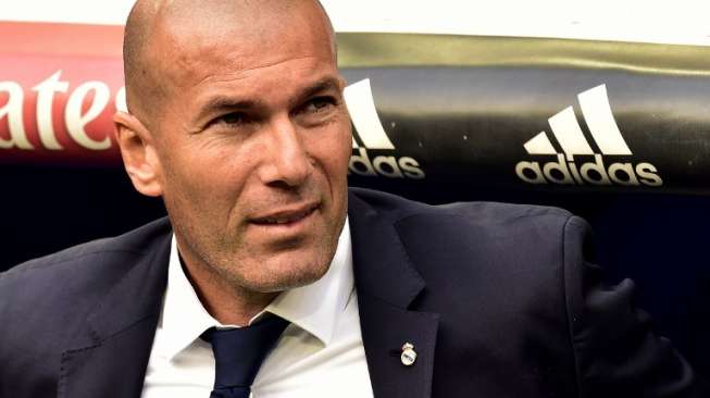 Madrid Lebih Diunggulkan, Zidane: Tak Mudah Menjuarai La Liga