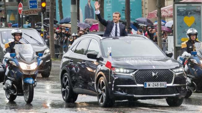 Ini Mobil Resmi Presiden Prancis Teranyar Emmanuel Macron