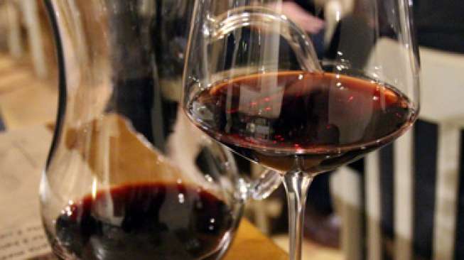 Anggur merah jika diminum secukupnya baik untuk kesehatan. (Shutterstock)