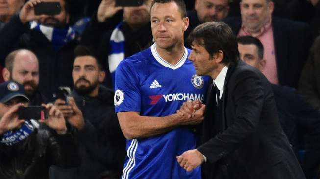 Terry Tinggalkan Chelsea Gara-gara Conte?