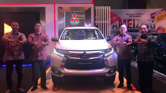 Mitsubishi Luncurkan 2 Kendaraan Penumpang Anyar di Pameran Medan