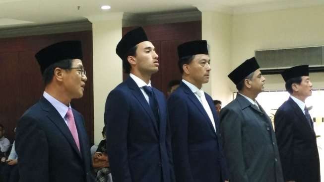 Resmi Jadi WNI, Ezra Tak Tertarik Berkarier di Indonesia