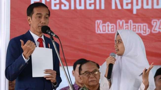 Jokowi Beri Selamat ke Ma'ruf Amin Mendapat Gelar Profesor