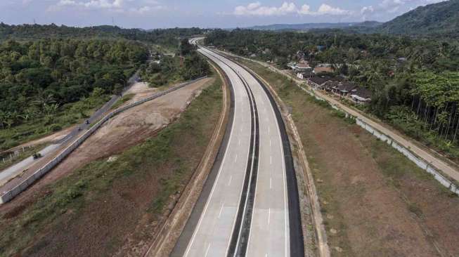 Lebaran 2017, Kementerian PUPR Operasikan Tiga Jalan Tol Baru