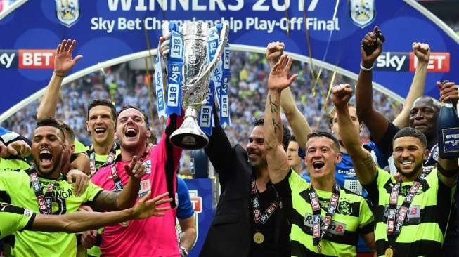 Setelah 45 Tahun, Huddersfield Kembali Tampil di Premier League