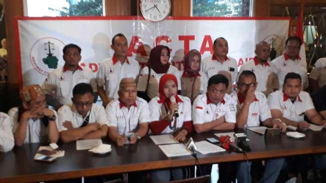 Pengacara Ragukan Keaslian Bukti Chat Sex Buat Jerat Rizieq