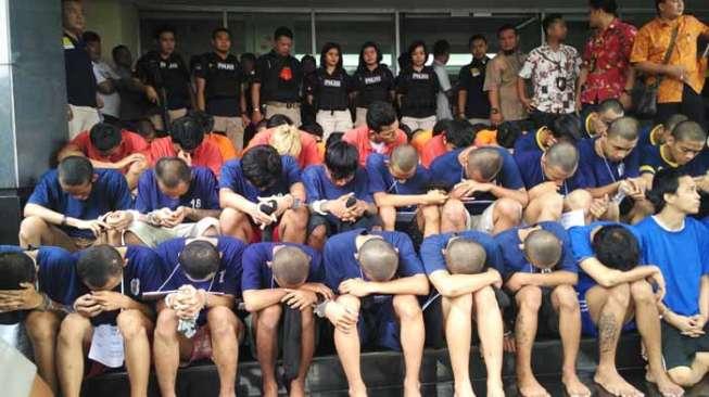 Bos Geng Motor Penjarah Toko Busana Depok Masih Berusia 18 Tahun