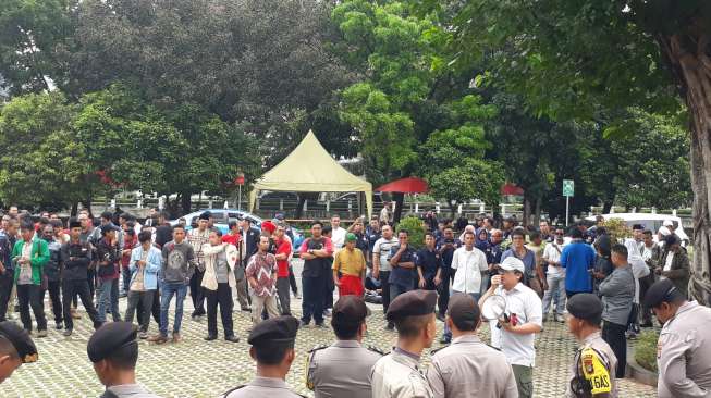 Pendukung Amien Rais yang Demo di KPK Hanya Puluhan Orang