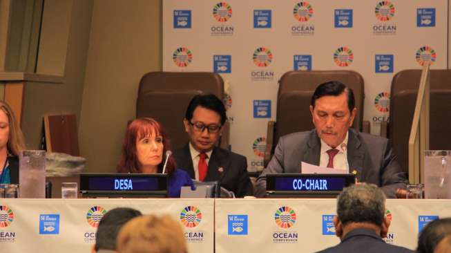 Luhut: Ada Rencana Aksi Nasional Untuk Atasi sampah Plastik Laut Luhut: Ada Rencana Aksi Nasional Untuk Atasi sampah Plastik Laut