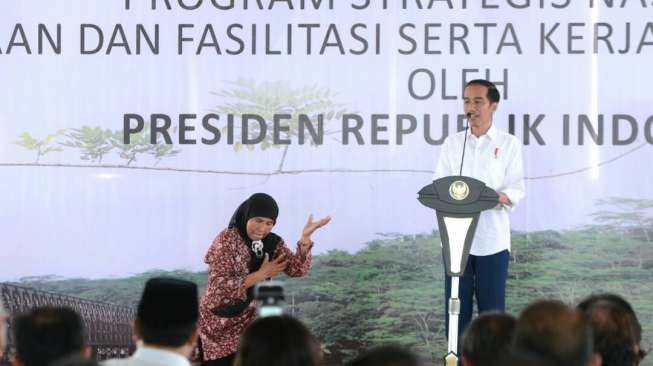 Jokowi Minta Warga Hati-hati Agunkan Sertifikat Tanah ke Bank