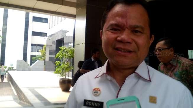 Menkumham Copot Dirjen Imigrasi Ronny F Sompie Terkait Kasus Harun Masiku