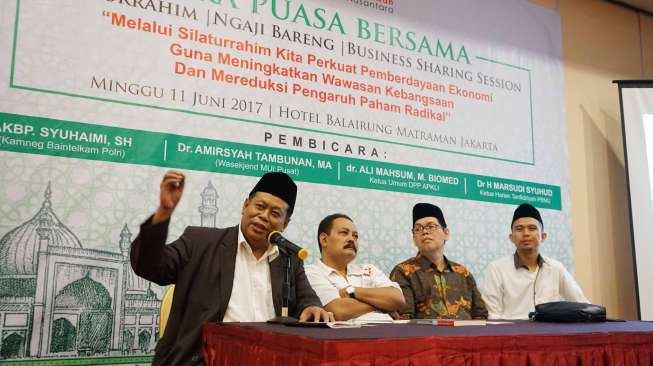 Ulama Beri Pencerahan di Depan Ratusan Mantan Napi Terorisme