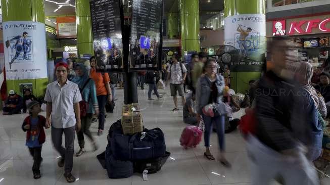 Beredar Kabar Bakal Pensiun, KAI Pastikan Stasiun Gambir Masih Tetap Layani KA Jarak Jauh