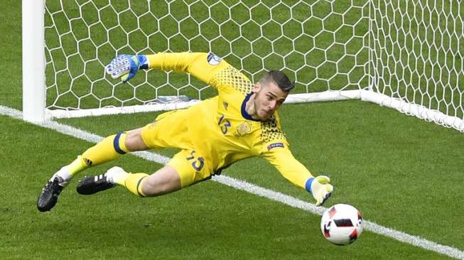 Madrid Masih Nafsu Datangkan De Gea?