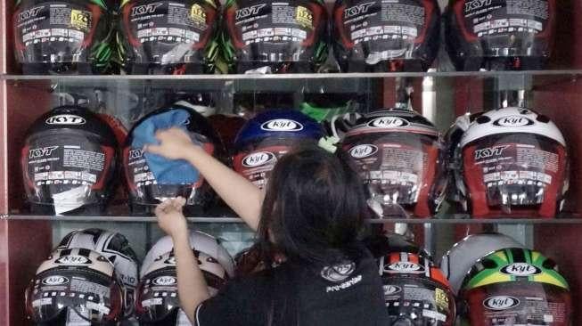 Tak Cuma SNI, Ini Perbedaan Standarisasi Helm DOT, Snell dan ECE