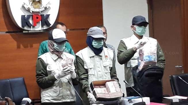 4 Bos Rokok Malang Diperiksa KPK Terkait Dugaan Kasus Korupsi di Bintan