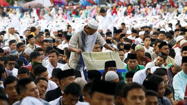 MUI Imbau Warga di Zona Merah Salat Idul Fitri di Rumah Masing-masing