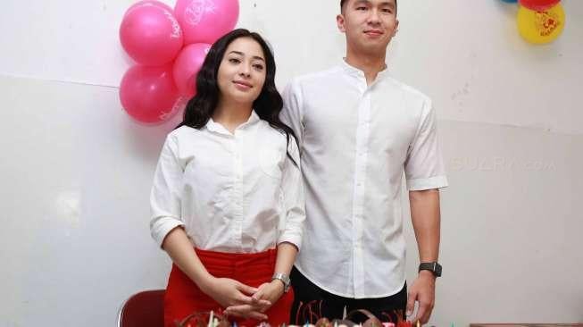 Nikita Willy Dilamar Indra Priawan?