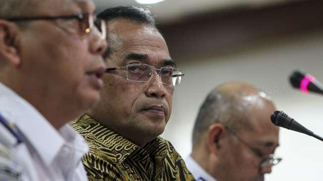 Sultan Yogyakarta Minta Taksi Online Patuh dengan Tarif Baru