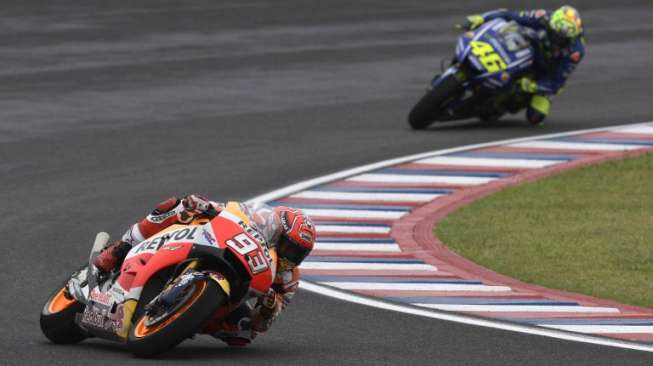 Hanya Unggul 10 Poin dari Rossi, Marquez: Saya Makin Termotivasi