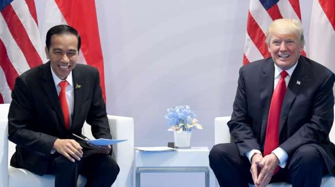 Selamati Donald Trump Pakai Bahasa Inggris, Jokowi Dituding Pakai ChatGPT