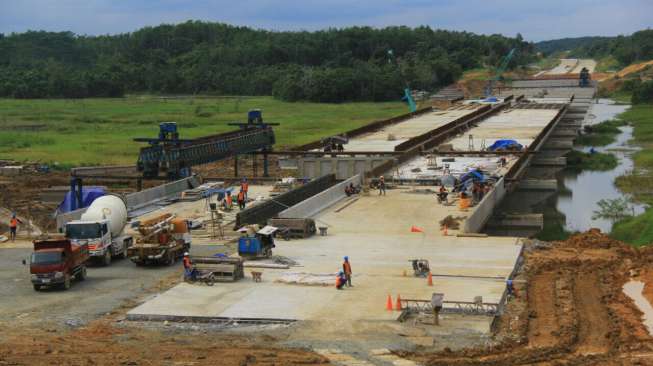 Konstruksi Jalan Tol Balikpapan - Samarinda Mencapai 25,92 Persen