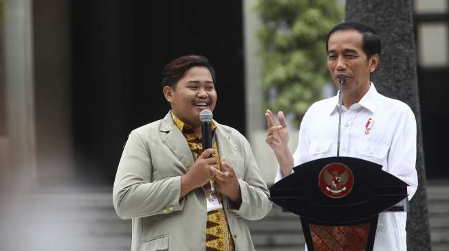 Jokowi Kaget Ditanya Mahasiswa UGM: Aku Enggak Dapat Sepeda Pak?