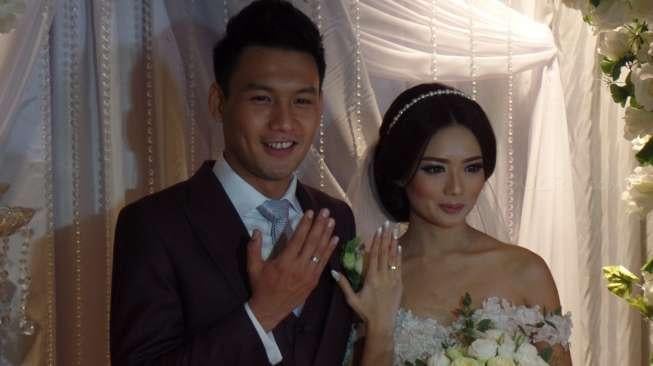 Resmi Menikah, Fendy Chow dan Stella Pilih Tunda Momongan