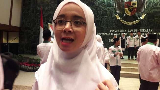 Jadi Petugas Haji, PNS Cantik DKI Ini Siap Layani Sepenuh Hati