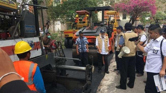 Kementerian PUPR Gunakan Aspal Campuran Plastik di Bali