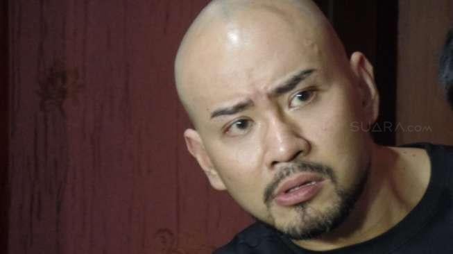 Profil Deddy Corbuzier Lengkap dengan Kariernya di Dunia Hiburan