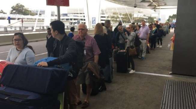 Diancam Bom, Dua Bandara Australia Siaga Satu