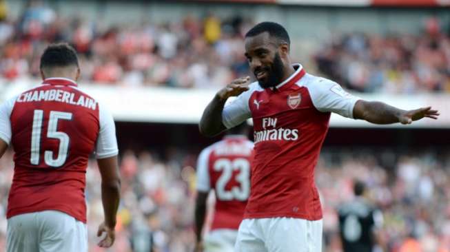 Lacazette Borong Dua Gol, Arsenal Taklukkan West Brom