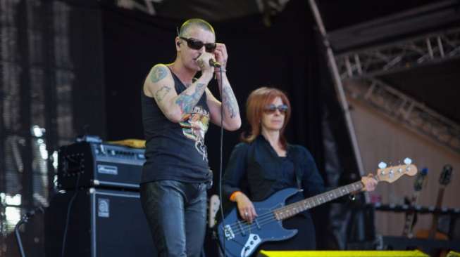 Nyaris Bunuh Diri, Sinead O'Connor Curhat Kesakitan di Facebook