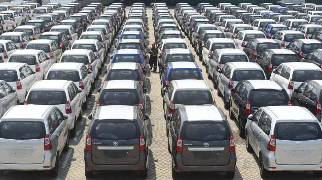 Astra Optimistis Masih Kuasai Separuh Pasar Mobil Indonesia