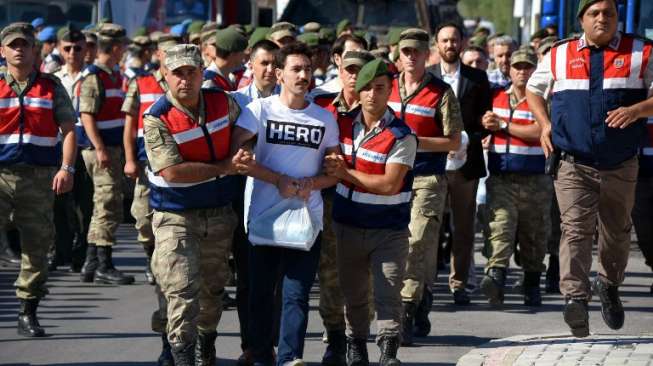 Turki Darurat, Erdogan Akan Bubarkan Ormas Radikal