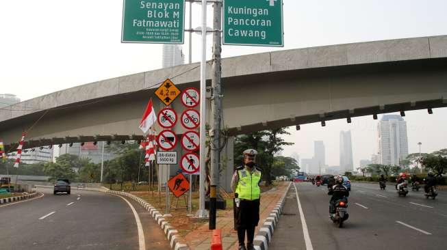 Petunjuk Arah Simpang Susun Semanggi