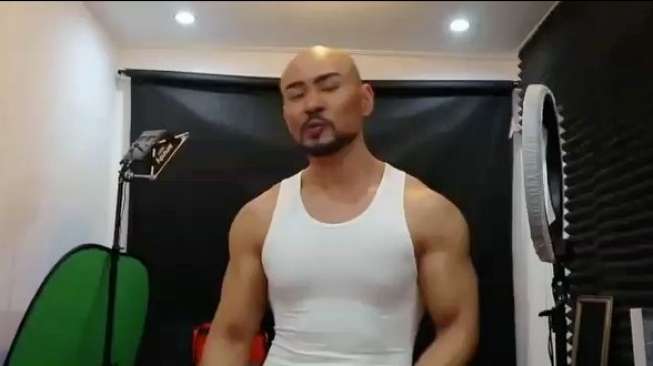  Deddy  Corbuzier  Bingung Eta Terangkanlah dan Mimi Peri 