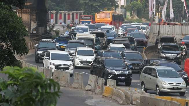 Kata Gubernur Djarot Soal Penundaan Larangan Motor di Sudirman