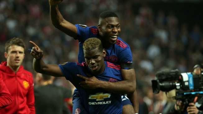 Crystal Palace Pinjam Fosu-Mensah dari MU