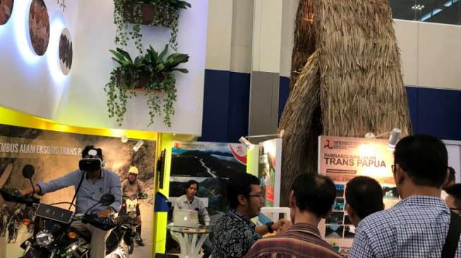 Kemen PUPR Undang Pengunjung 'Motoran' di Papua di GIIAS 2017