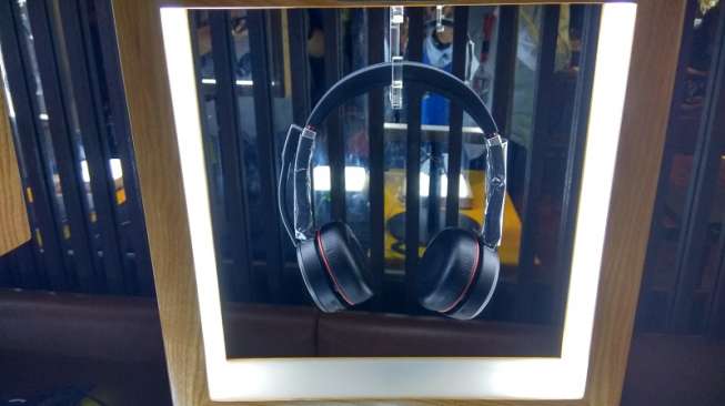 Jabra Luncurkan Evolve 75, Headset Khusus Profesional