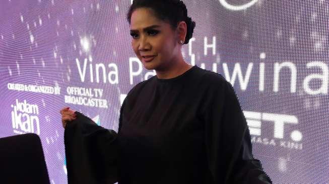 Penyanyi Vina Panduwinata. [suara.com/Ismail]