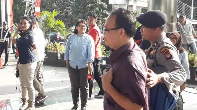 Tangkap Pejabat Kemenhub, KPK Sita 10 Tas Penuh Uang