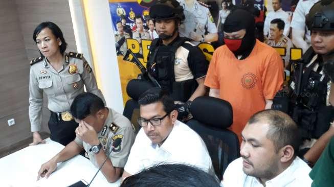 Jajakan PSK Model Majalah Dewasa, TW Dibekuk Polisi