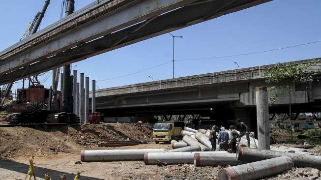 Pembangunan Jalan Tol Padang - Pekanbaru Dimulai Awal 2018