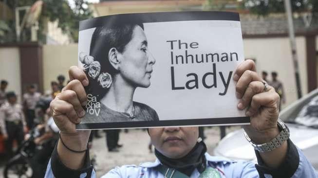 Lima Perempuan Peraih Nobel Surati Suu Kyi agar Bantu Rohingya